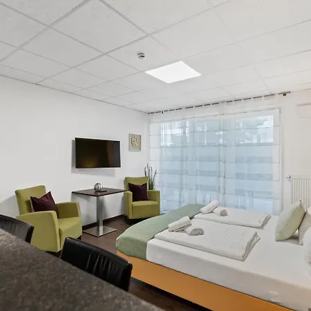Apartment Ferien & Business Adler *